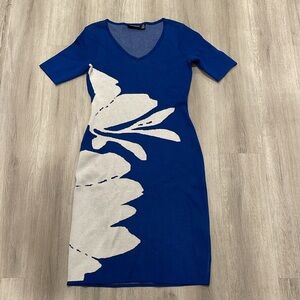 Nina Leonard V-neck Floral Jacquard Sweater Dress Blue Size XS